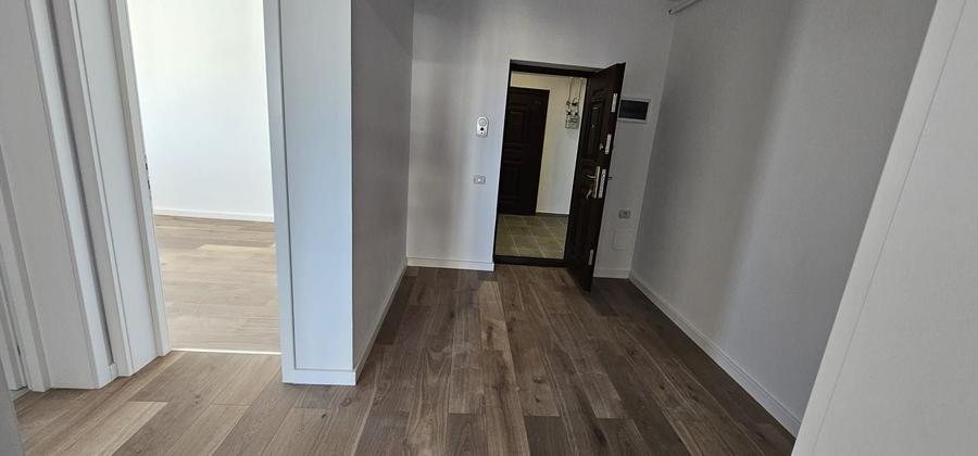 Apartament cu 2 camere decomandat în Sânpetru