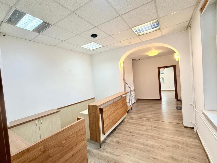 Mosilor - Foisorul de Foc / Vila spațioasă de închiriat – 9 camere / 330 MP - 6