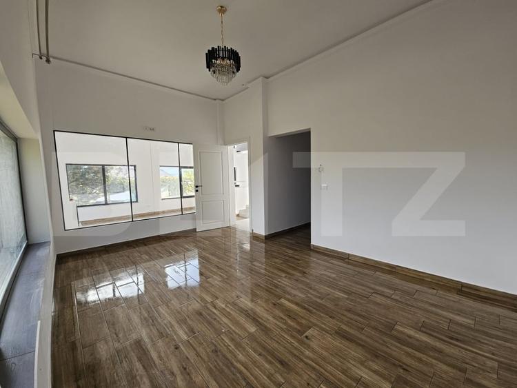 Vila superba, 4 camere, in zona Hlincea - 9