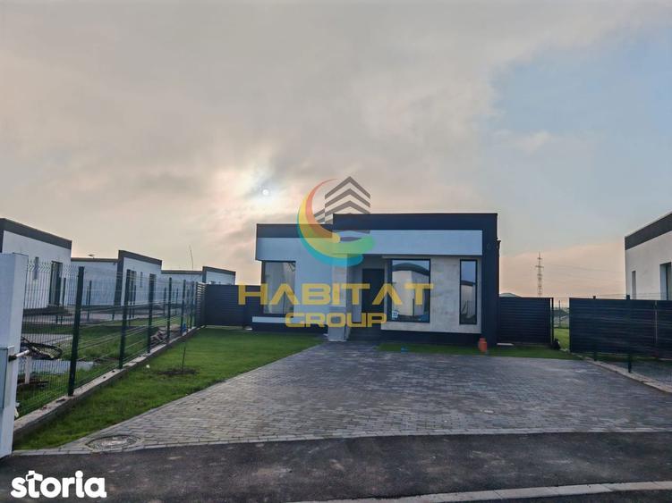 Casă cu 3 camere cu Teren 347 Mp în Vărăști