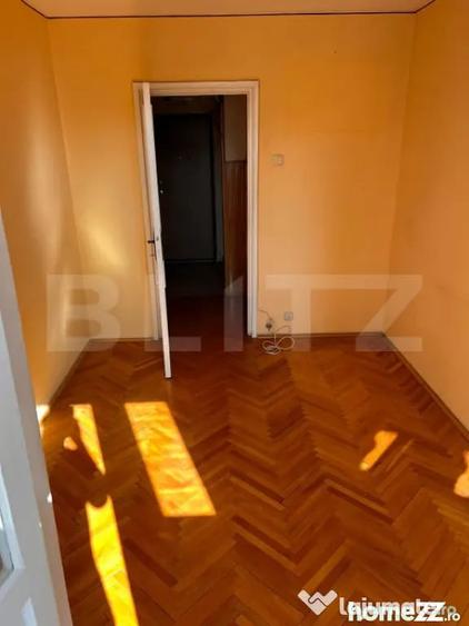 Apartament cu 3 camere, 63 mp - zona Dacia, Oradea - 6