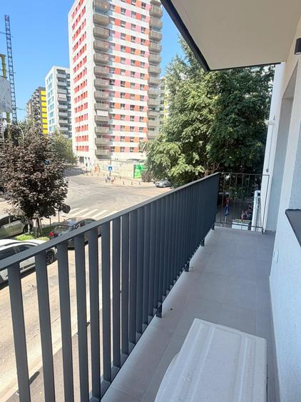 Apartament cu 2 camere decomandat în Costin Georgian