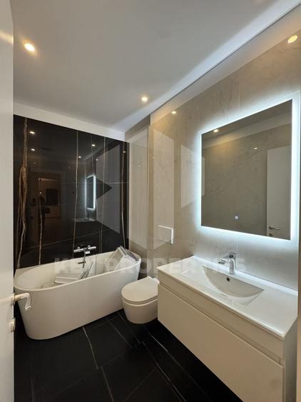 Apartament cu 3 camere decomandat, mobilat în Pipera