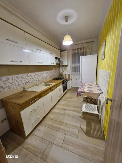 Apartament cu 2 camere decomandat în Fundeni