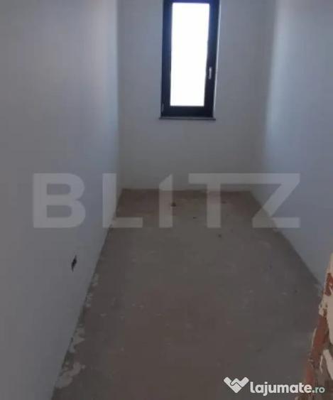 Casă cu 5 camere cu Teren 950 Mp în Central