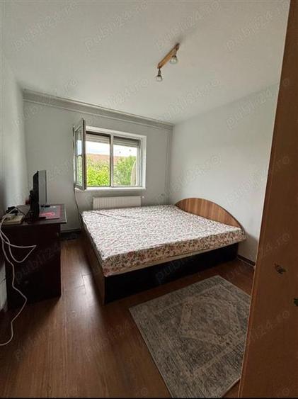 Apartament cu 2 camere decomandat în Lipovei