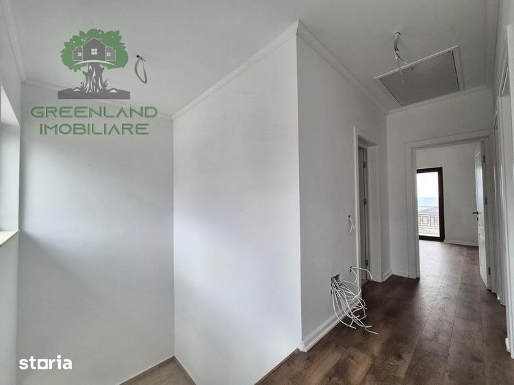Casă cu 5 camere cu Teren 600 Mp în Tomești