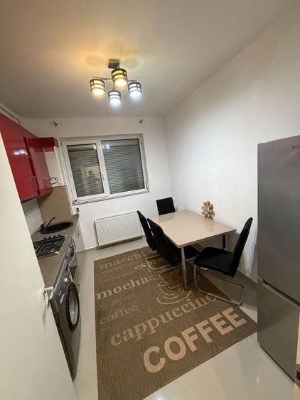 Apartament cu 3 camere decomandat în Chiajna