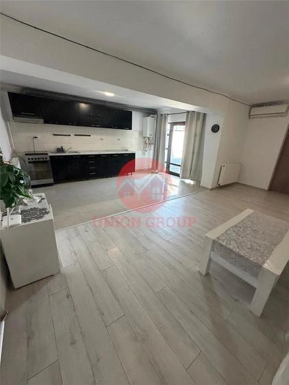 Casă cu 3 camere cu Teren 107 Mp în Delfinariu