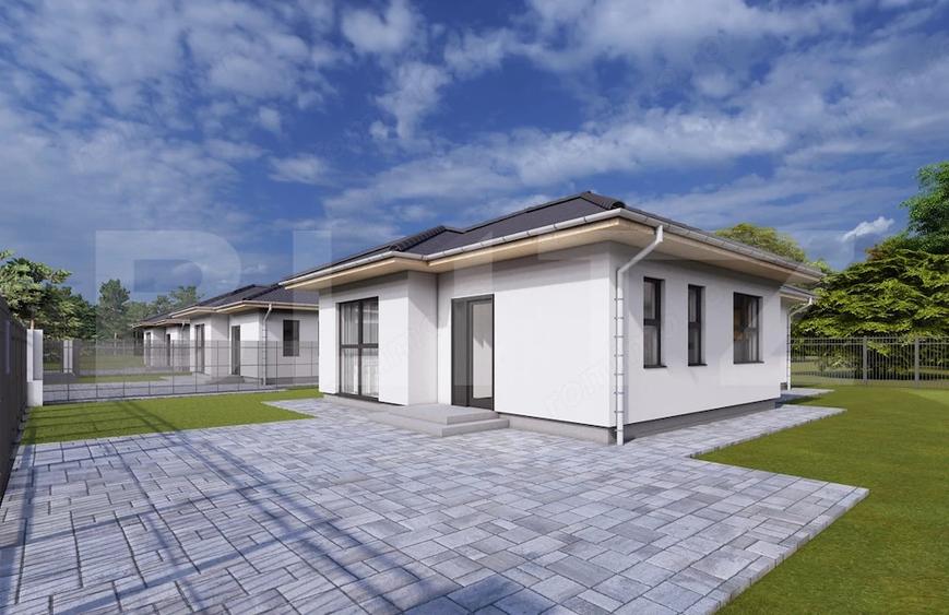 Casă cu Teren 468 Mp în Livezeni