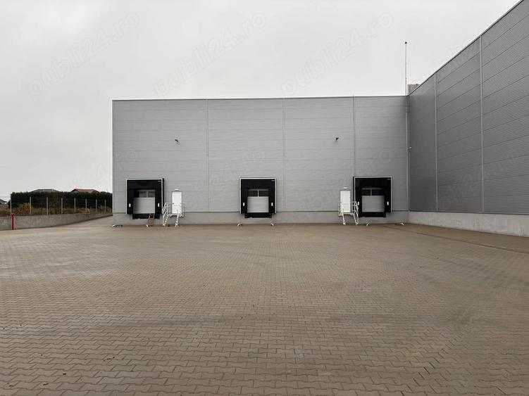 Spațiu comercial, de 2,150 mp, în Central