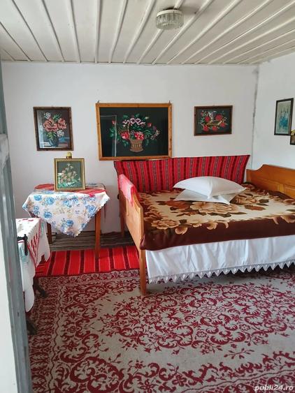 Casă cu 4 camere în Central