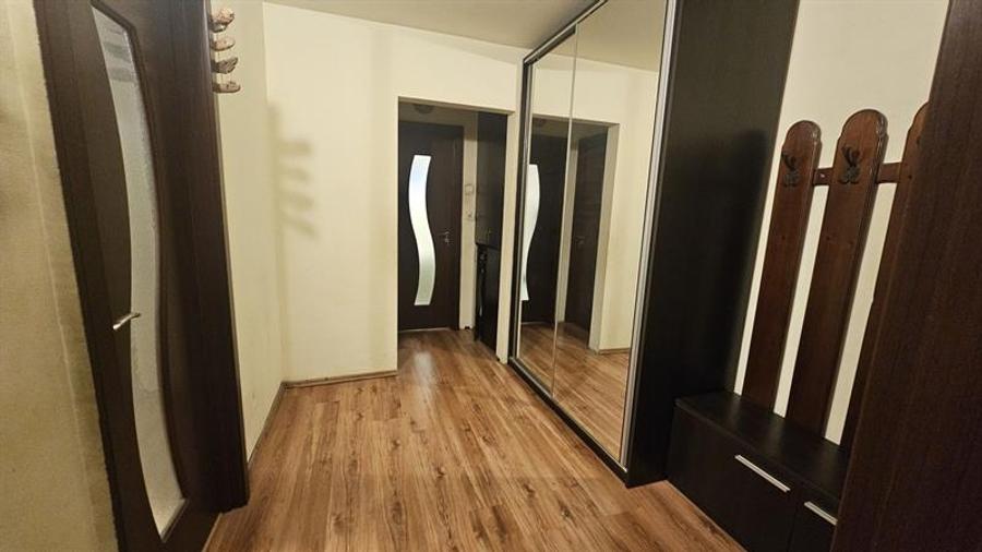 Apartament cu 2 camere decomandat, mobilat în Popoveni