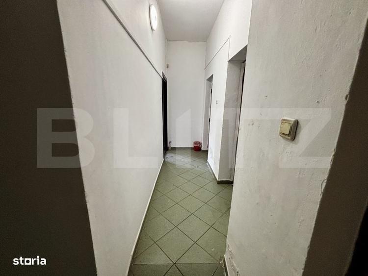 Spațiu comercial, de 75 mp, în Central