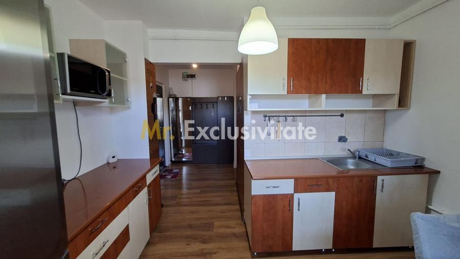 Apartament cu 3 camere decomandat, mobilat în Exercițiu