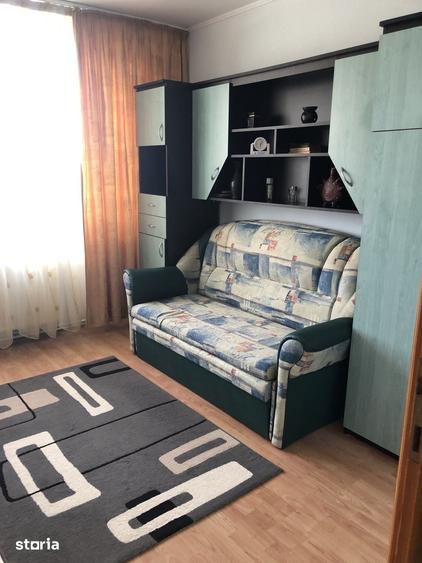 Apartament cu 3 camere în Cornișa