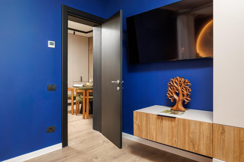 Apartament cu 2 camere nedecomandat, mobilat în Poiana Brașov