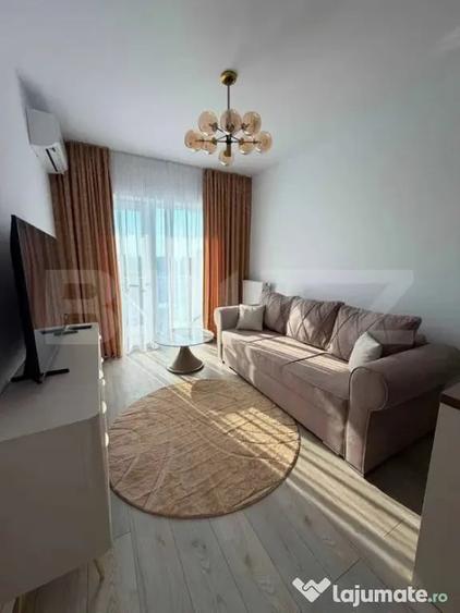 Apartament cu 2 camere semidecomandat în Central