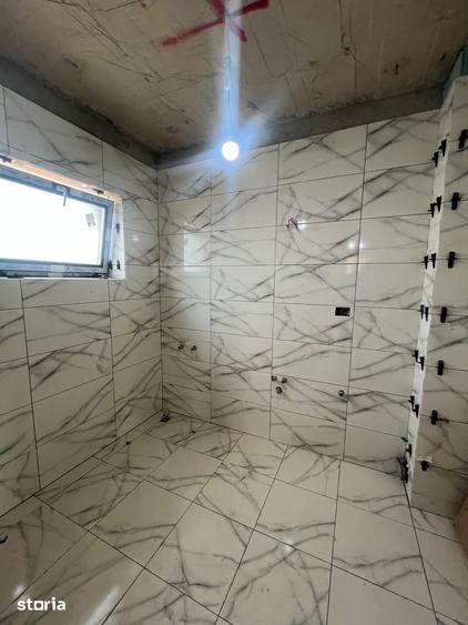 Casă cu 3 camere cu Teren 220 Mp în Central
