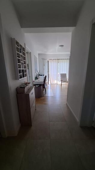 Inchiriez apartament - 3