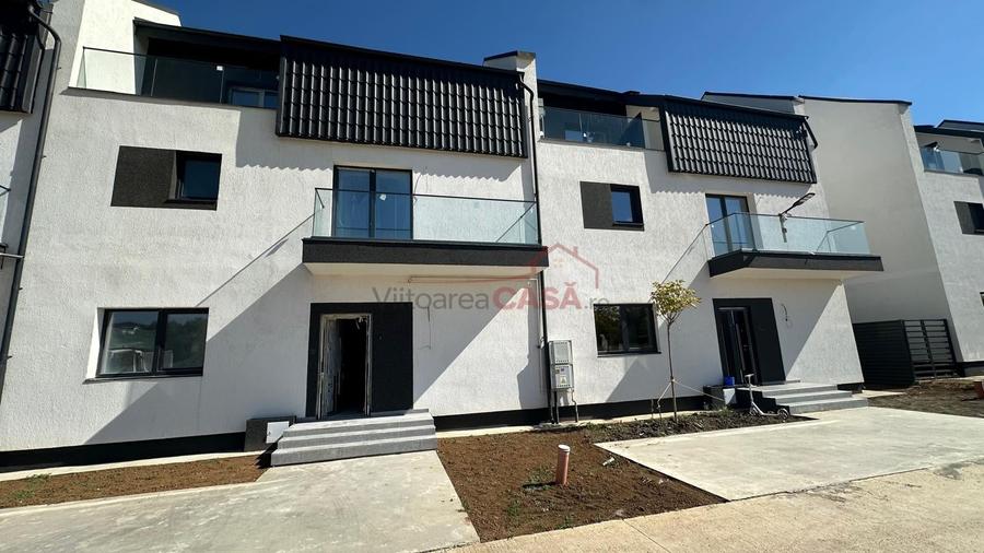 Duplex cu 4 camere cu Canalizare în Prelungirea Ghencea