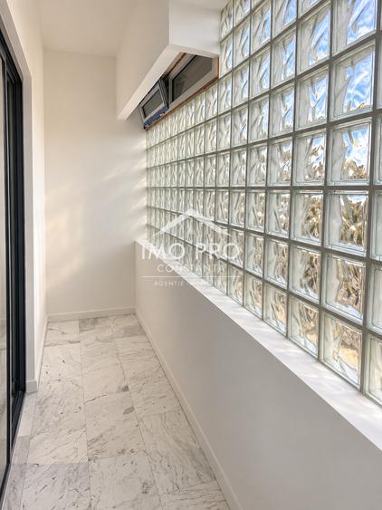 Apartament cu 3 camere decomandat în Faleza Nord