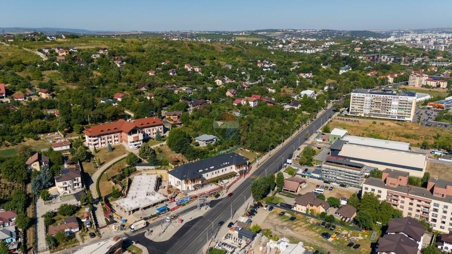Teren Construcții intravilan de 6949 mp, în Bucium