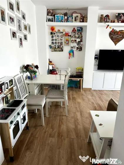 Apartament cu 4 camere decomandat în Circumvalațiunii