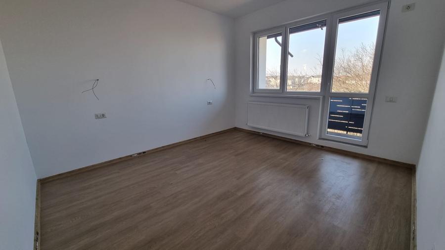 Vila 4 camere, bucatarie separata, parcare, zona Scolii - 2