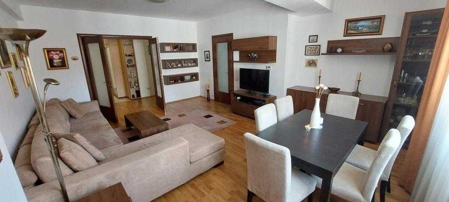 Decomandat,121mp utili+terasa,et 1/5,2 loc parcare subteran si suprateran,mobila - 1