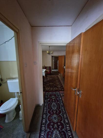 Se vinde in Nord apartament semidecomandat cu doua camere  pret 48000 euro neg - 8