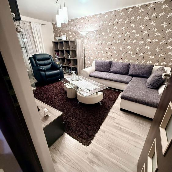 Apartament 3 camere,2 bai,zona Politie - 8