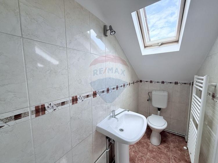 Spatiu de birouri de 80 mp de inchiriat pe str. Petofi Sandor - 9