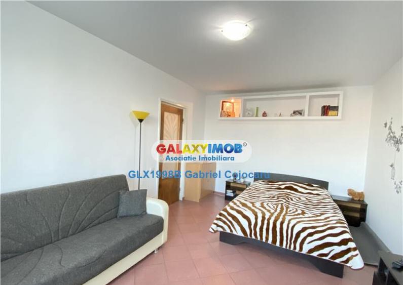 Garsoniera mobilata | bloc mixt vis a vis Mega Mall - 5