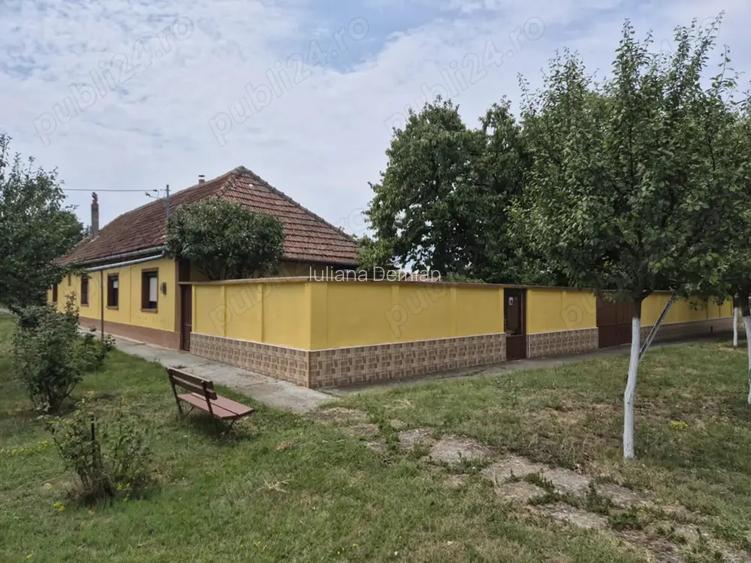 Casa de vanzare - Crai Nou, jud Timis - SAU schimb cu apartament 2 camere in Timisoara