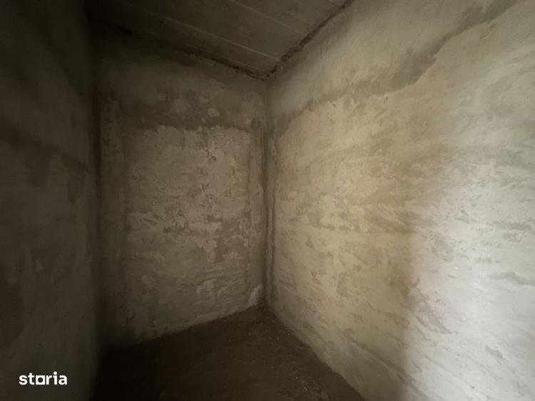 Casa la rosu cu teren 1248 mp | Misleanu, Ialomita | Comision Cumpar - 10