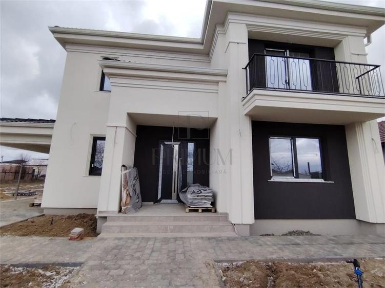 Casa individuala - zona superba - teren 522 mp- toate utilitatile - carport. - 2