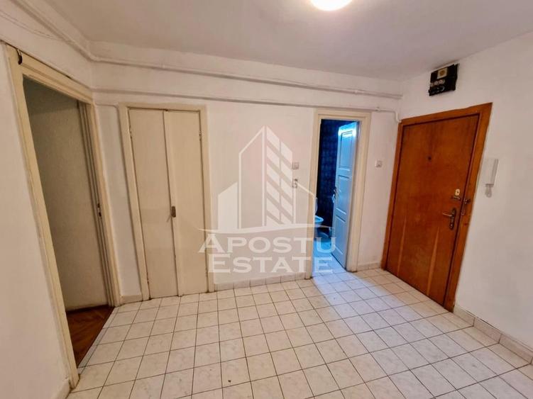 Apartament 2 camere, etaj 1,centrala proprie, zona Saguna - 10