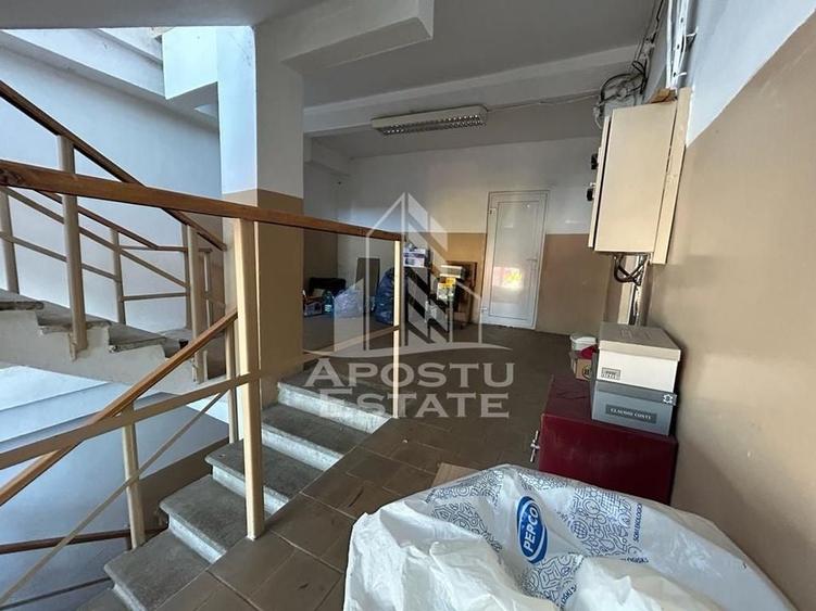 Spatiu pentru birouri240mp8 camere  Zona Gai -Centura   de Nord Arad - 7