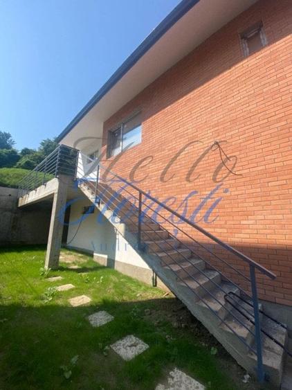 Casa noua zona Parc Poligon - 6