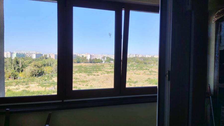 Apartament cu 2 camere decomandat, mobilat în Titan