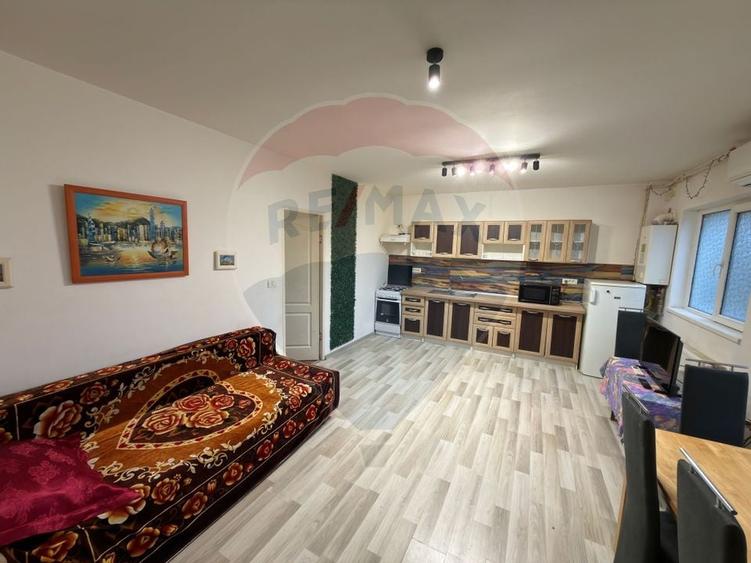 Apartament cu 2 camere de închiriat în zona Functionarilor - 1