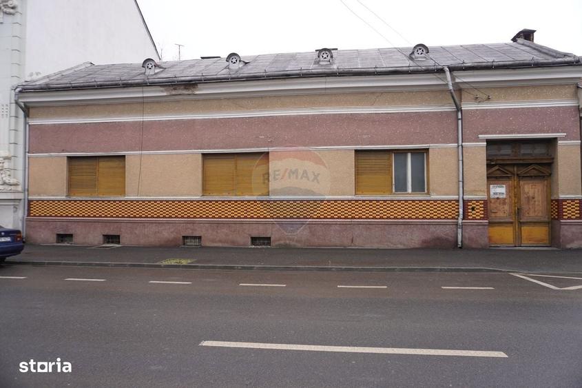 Casa / Vila cu 5 camere de vanzare - 12