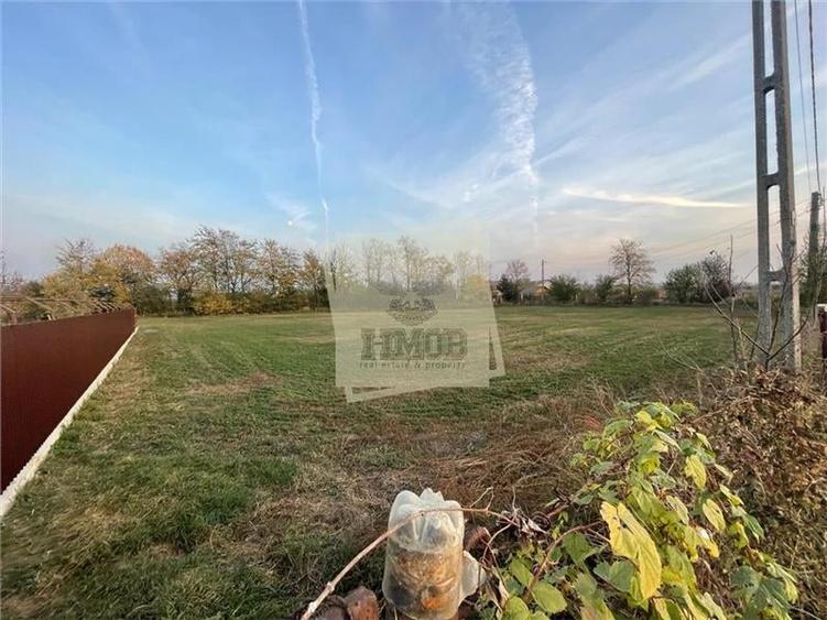 Teren intravilan cu utilitati 2500 mp in Rm Valcea zona Colonie Nuci - 3