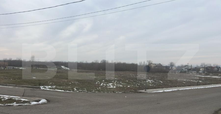 Teren intravilan, 3300 mp, parc Baicoi, zona Marasti - 1