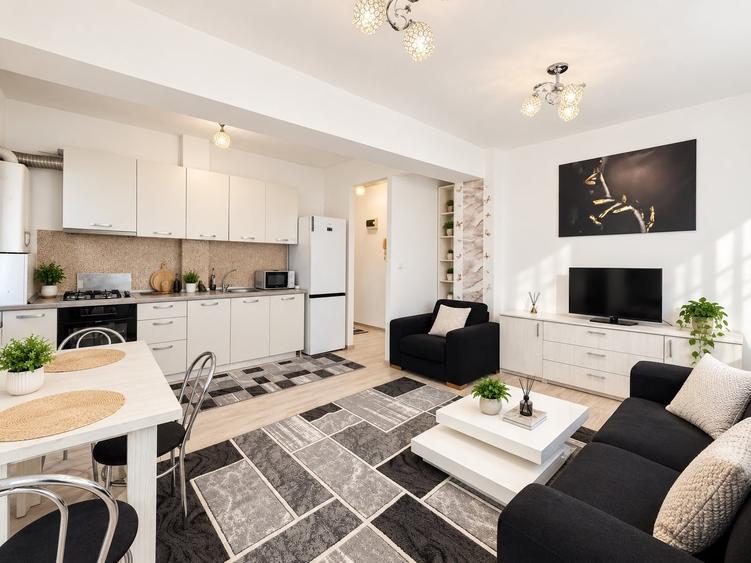 Apartament cu 3 camere decomandat în Nord