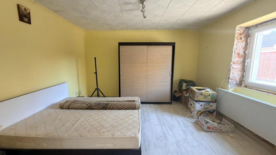 Casa 3 camere + curte 168mp in Avrig - 6