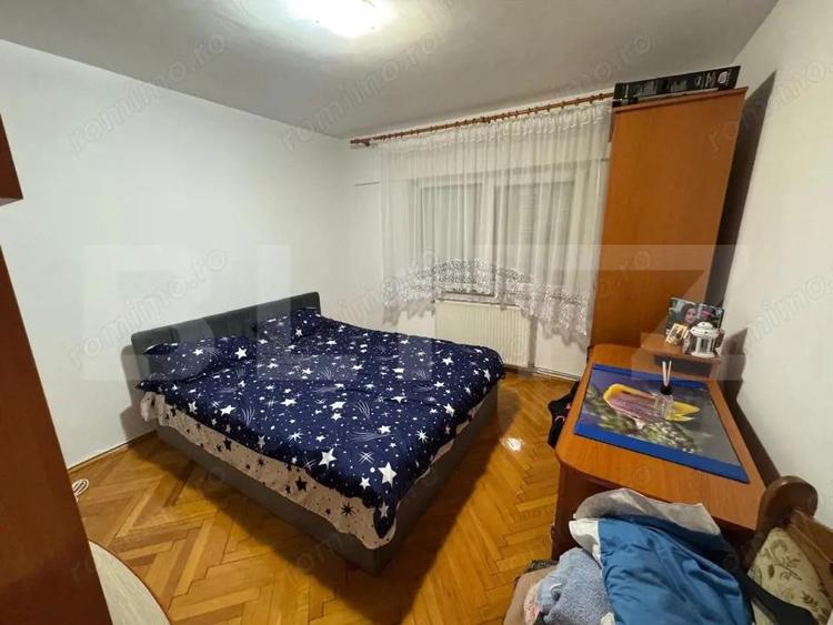 Apartament de vanzare, 78 mp, zona Carpati 2 - 1