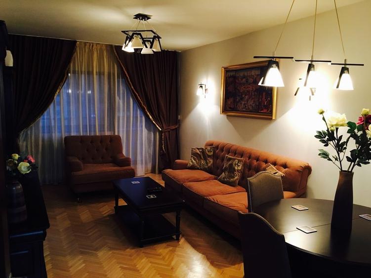 2 Camere Bulevardul Unirii -Lux (view superb bld.)Proprietar - 3