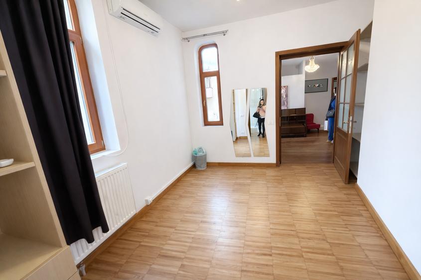 Vila 5 camere /PARC RONDA - 7